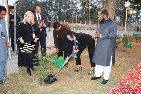 WhatsApp-Image-2024-02-02-at-12.00.53-PM-1-1